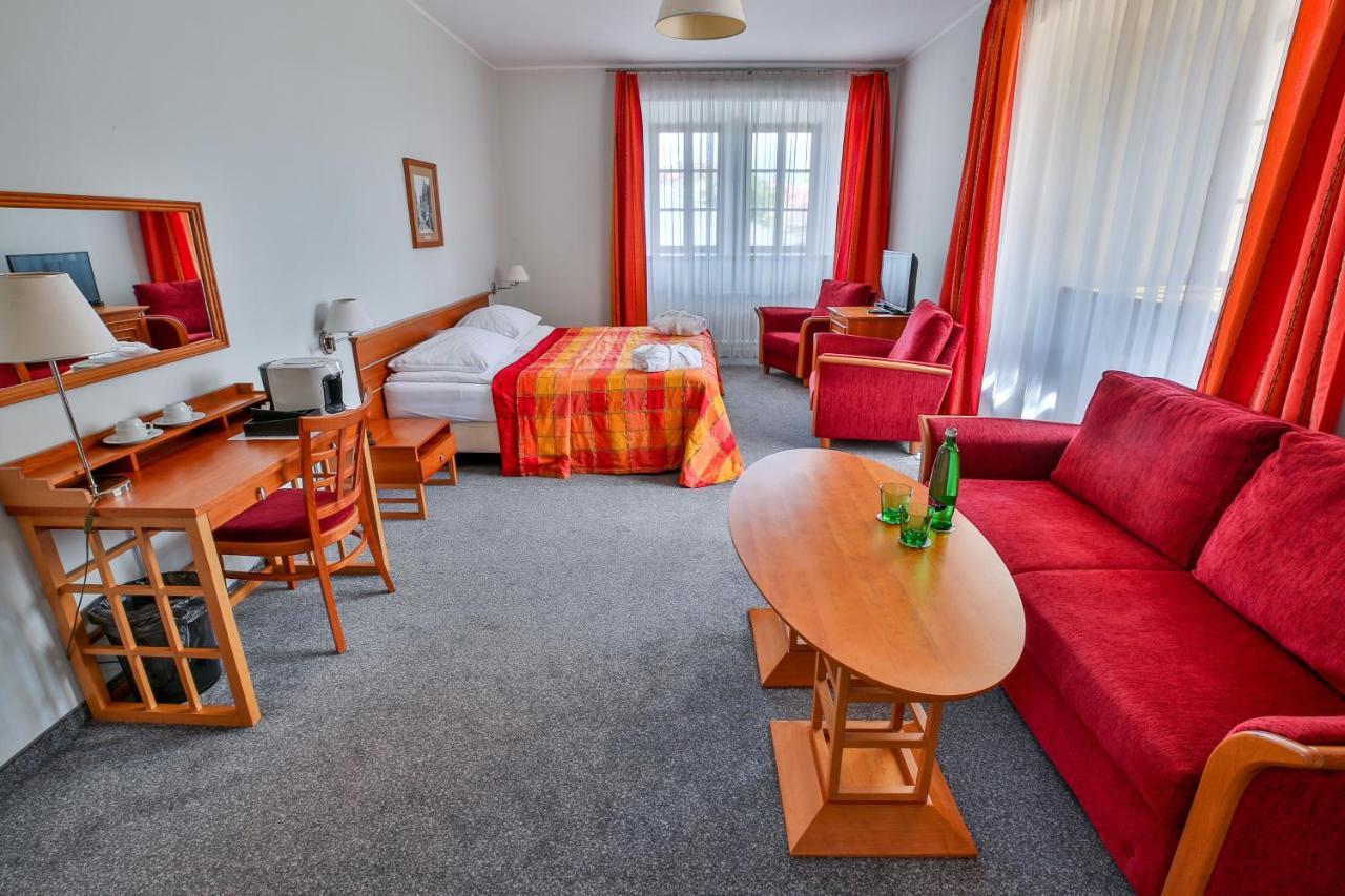LH Hotel Dvořák Tábor Congress&Wellness Buitenkant foto